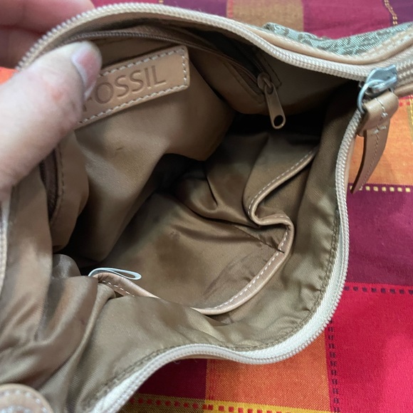 Fossil canvas Crossbody Bag - Picture 9 of 11